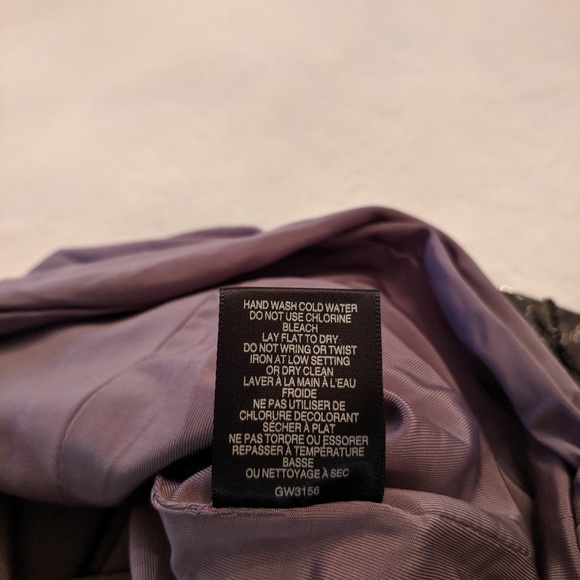 LAMB Grey One Shoulder Ruched Blouse XS NWT - Picture 8 of 8